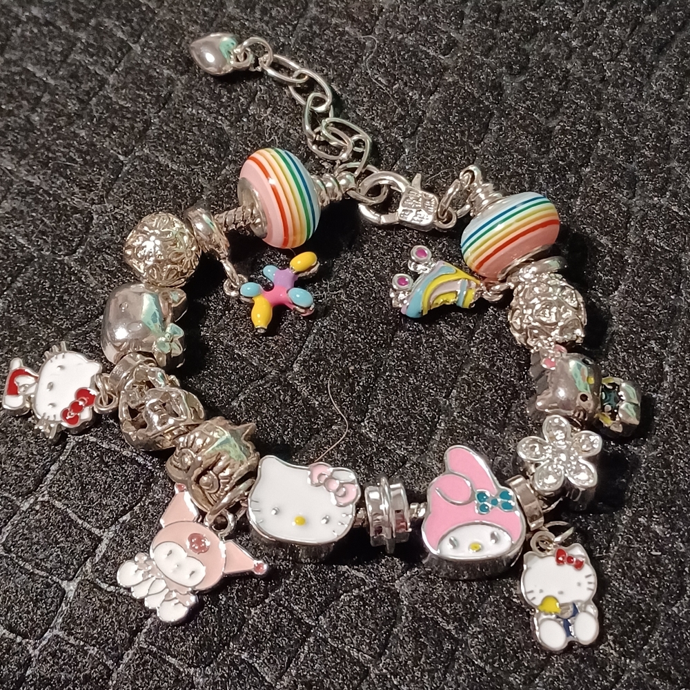 Sanrio Hello Kitty Rainbow 🌈 bracelet